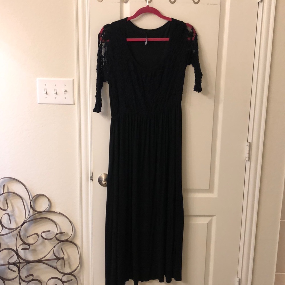 Blade Lace Dress